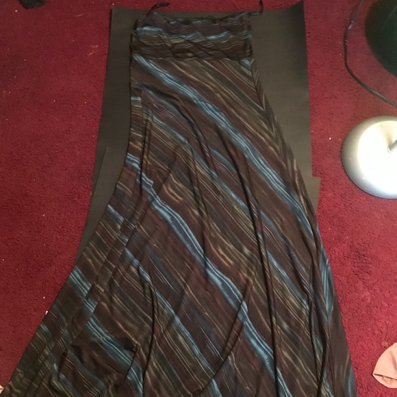 Multi-Colored - Alyn Paige Sexy Maxi Dress - Picture 5 of 5